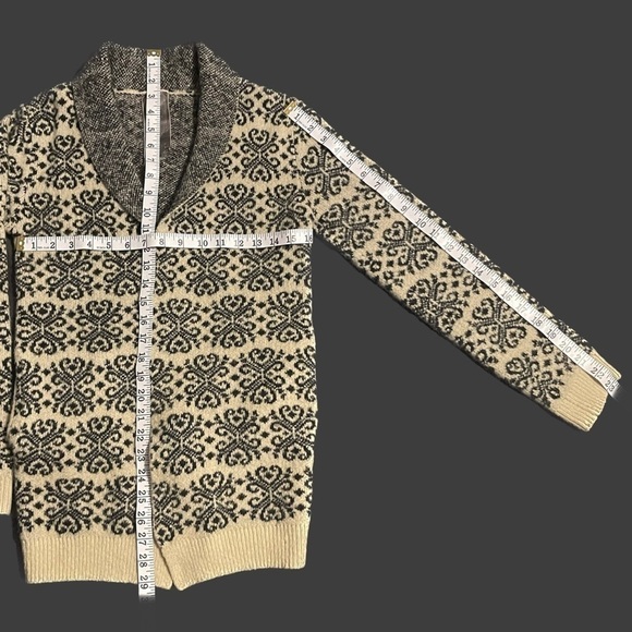 Moon Collection - Cardigan With Pockets - Picture 3 of 8